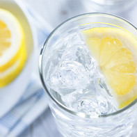 Foto av vatten med citron 5