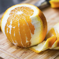 Снимка на портокалови кори