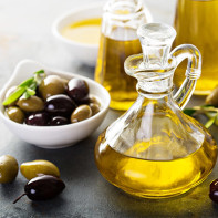 Traditionelle Medizin Rezepte basierend auf Olivenöl