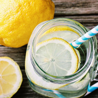 Foto av vatten med citron 4