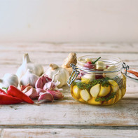 Photo of pickled garlic 2