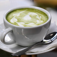 Yeşil çay süt 4 ile fotoğraf