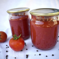 Pomidorų pastos nuotrauka