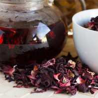 Zdjęcie herbaty z hibiskusa
