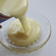 Fotografie kondenzovaného mléka 5