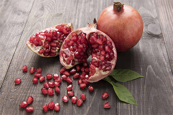 Interesting facts about pomegranate