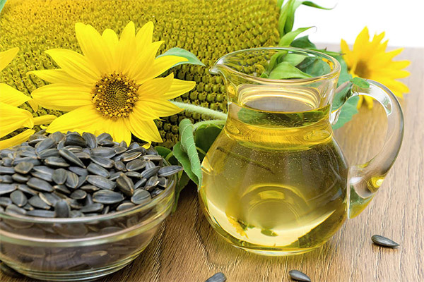 Cara memilih dan tempat menyimpan minyak bunga matahari