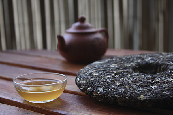 Mga kapaki-pakinabang na katangian ng Puer tea