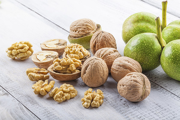 Výhody a poškození ořechů