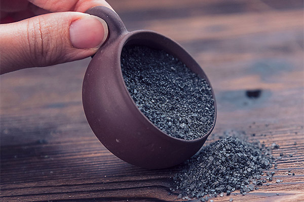 كيفية صنع الملح الأسود