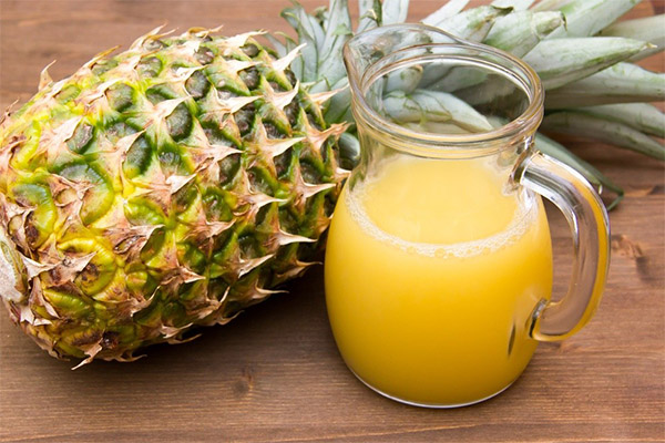 Výhody a škody na ananasové šťávě
