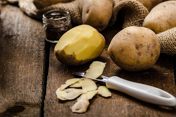 Výhody a poškození bramborové slupky