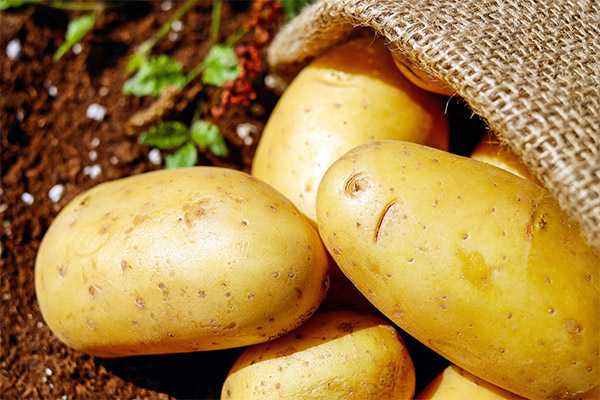 Recepty tradiční medicíny založené na bramborách
