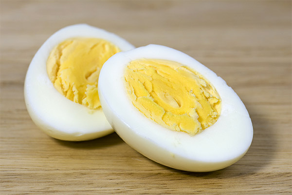 Škody a kontraindikácie pre varené vajcia