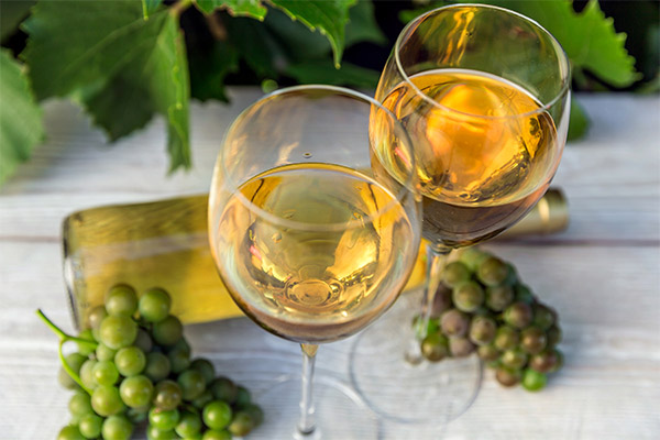 Co je užitečné bílé víno