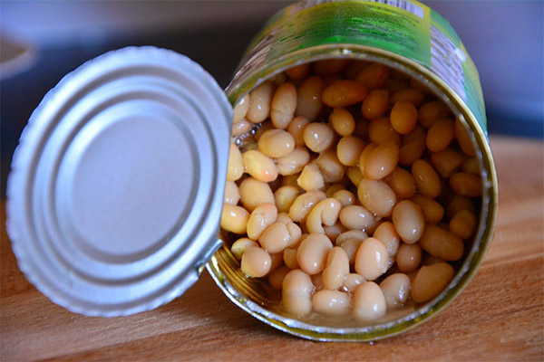 Manfaat dan bahaya kacang dalam tin