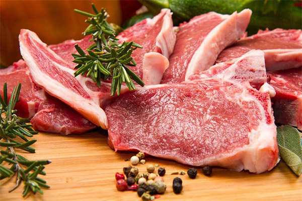 Výhody a poškození kozího masa