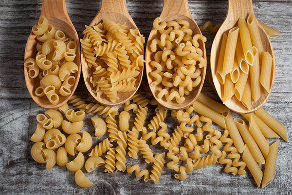 Fördelarna och skadorna med pasta
