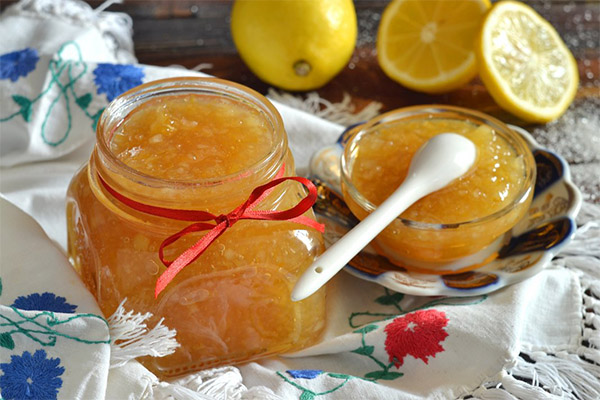 Рецепта за изцедено лимоново сладко