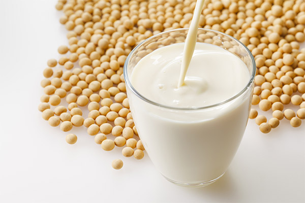 Combien de lait de soja pouvez-vous boire par jour