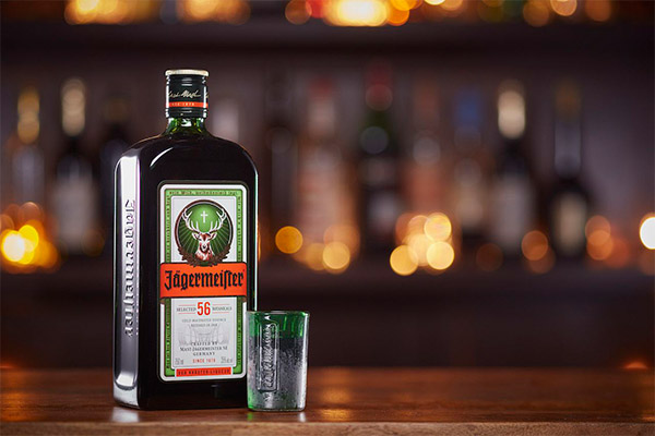 How to drink Jägermeister