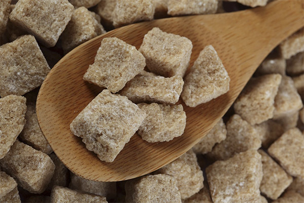 Как да изберем и съхраняваме захар от захарна тръстика