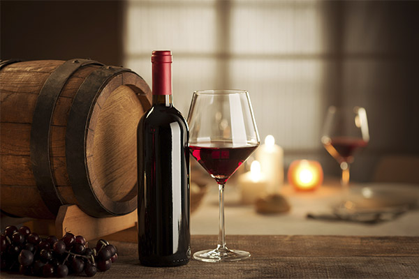 כיצד לבחור ולאחסן יין