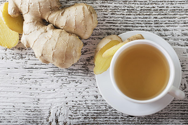 Fördelarna och skadorna av ingefära te