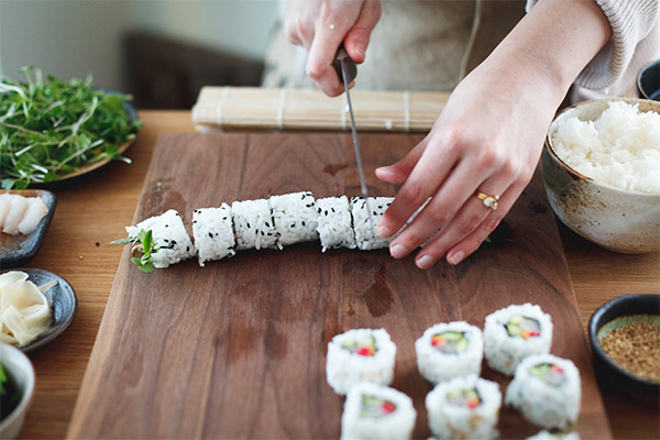 Cara membuat sushi dan gulung