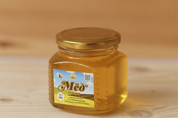 Jak si vybrat a uložit akátový med