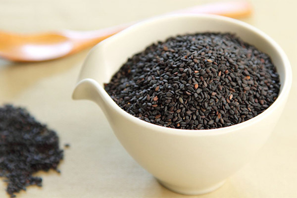 Užitočné vlastnosti čiernych sezamových semien