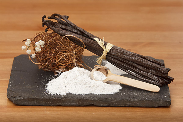 The use of vanillin in cooking