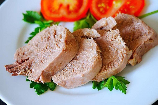 Kako i koliko kuhati svinjski jezik dok se ne skuha