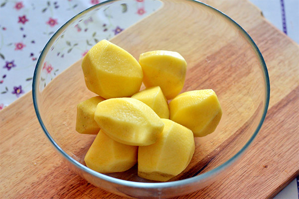 Hvordan lagre skrellede poteter