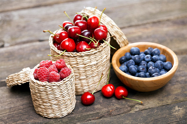 What berries are good for the liver